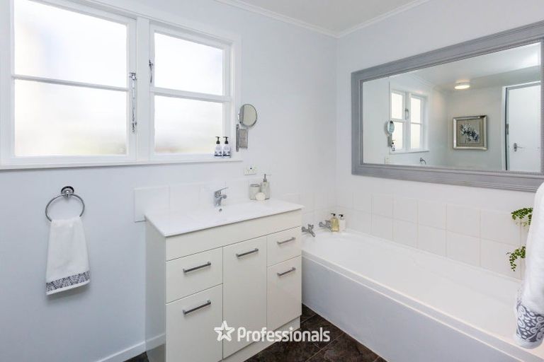 Photo of property in 13 Wood Street, Wallaceville, Upper Hutt, 5018