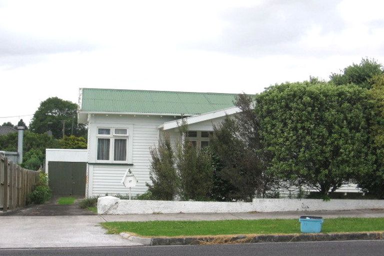Photo of property in 17 Linwood Avenue, Mount Albert, Auckland, 1025