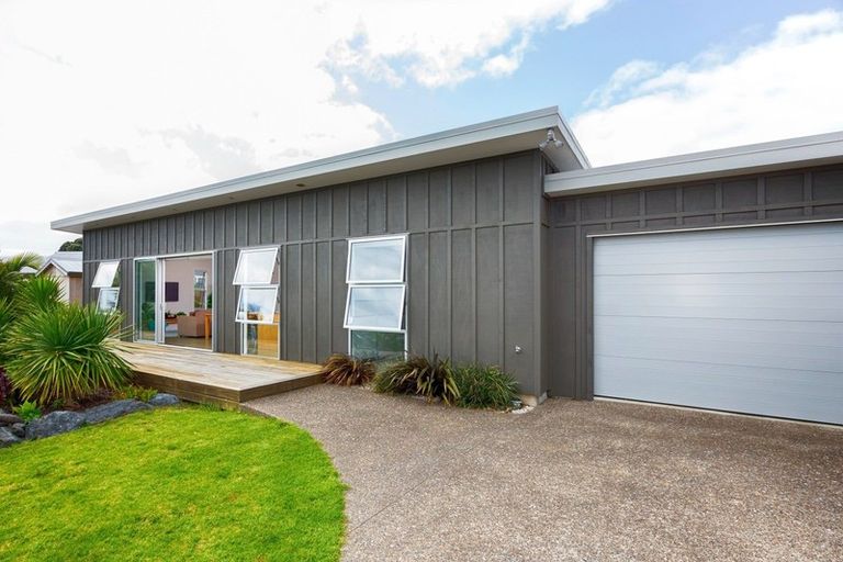 Photo of property in 53 Moir Point Road, Mangawhai Heads, Mangawhai, 0505