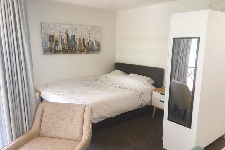 Photo of property in Oakwood Hall Apartments, 6b/81 Wakefield Street, Auckland Central, Auckland, 1010