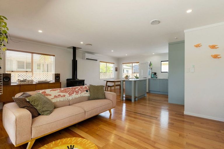 Photo of property in 11 Moore Street, Leamington, Cambridge, 3432