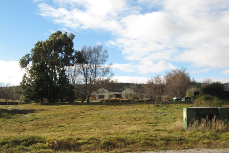 Photo of property in 247 Beacon Point Road, Wanaka, 9305