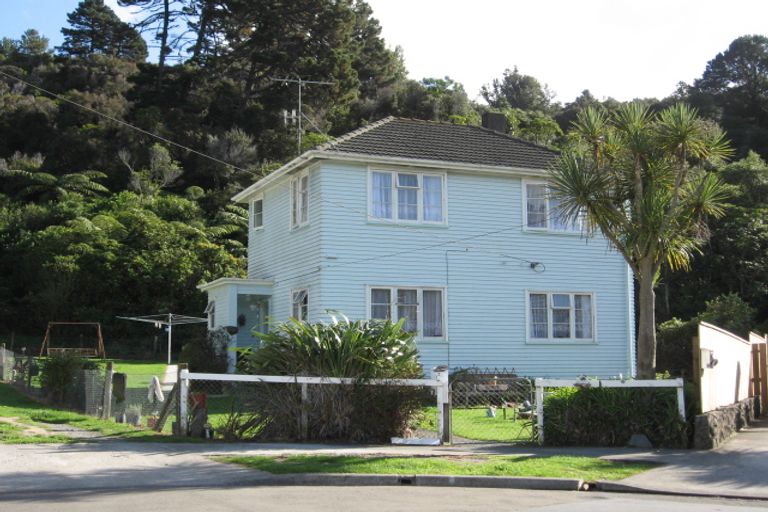 Photo of property in 7 Frethey Grove, Naenae, Lower Hutt, 5011