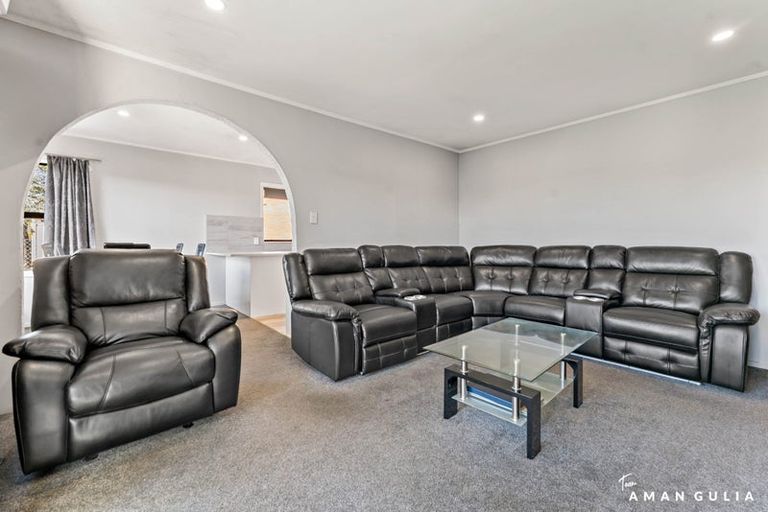 Photo of property in 107 Mount Wellington Highway, Mount Wellington, Auckland, 1060