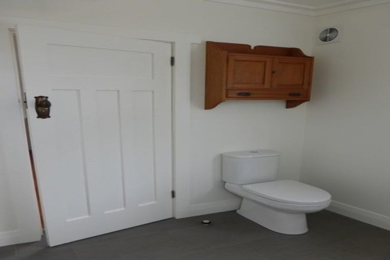 Photo of property in 69 Aramoana Avenue, Devonport, Auckland, 0624