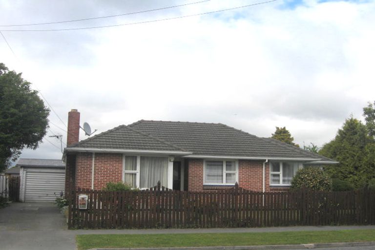 Photo of property in 3 Reynolds Avenue, Bishopdale, Christchurch, 8053