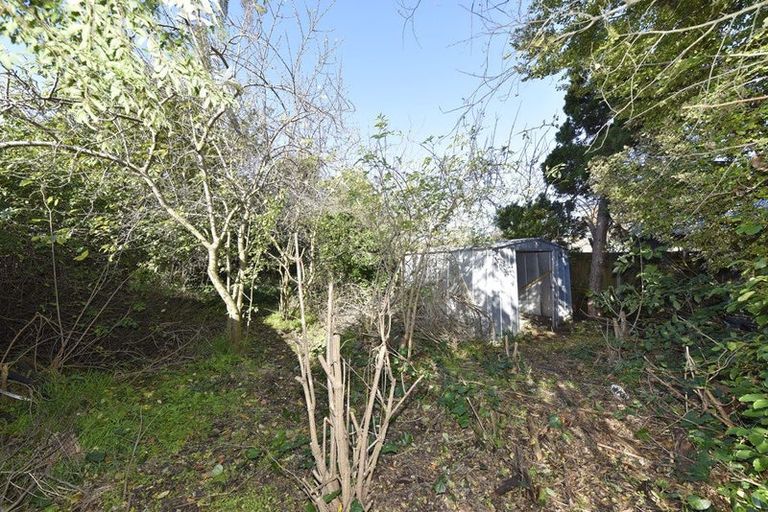 Photo of property in 126 Avonhead Road, Avonhead, Christchurch, 8042