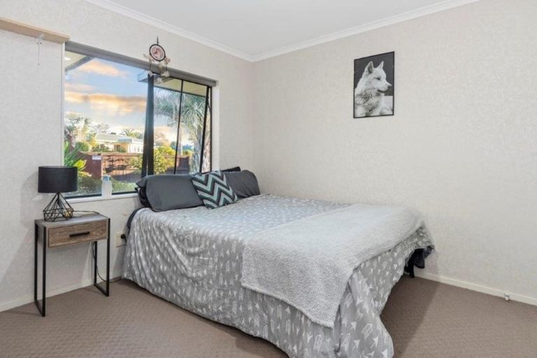Photo of property in 1 Kochia Avenue, Pyes Pa, Tauranga, 3112
