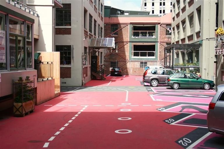 Photo of property in Hannahs Warehouse Apartments, 21/13 Leeds Street, Te Aro, Wellington, 6011