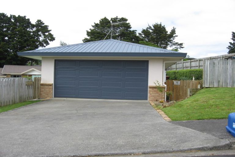 Photo of property in 34 The Glade South, Pukekohe, 2120