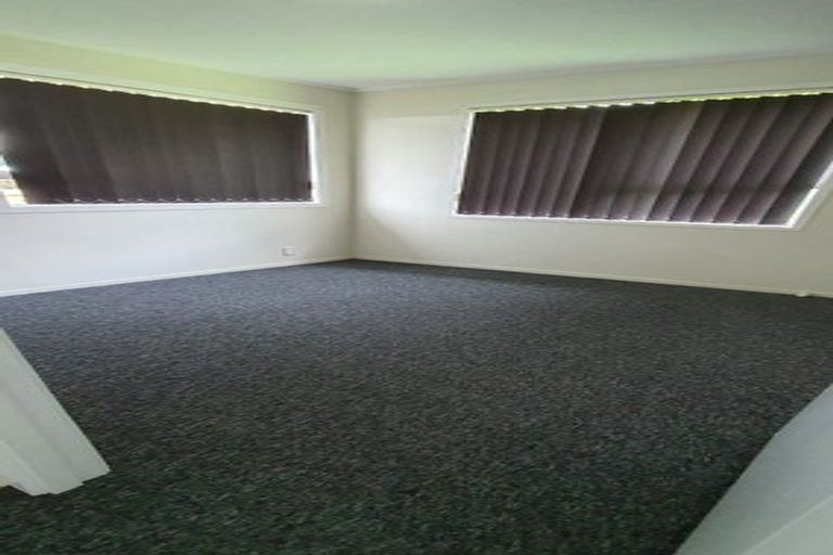 Photo of property in 26 Burbank Avenue, Manurewa, Auckland, 2102