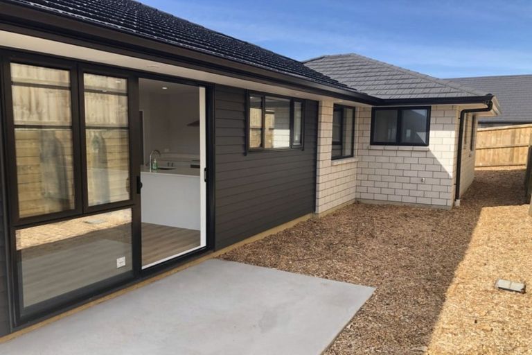 Photo of property in 21 Thomason Crescent, Pokeno, 2402