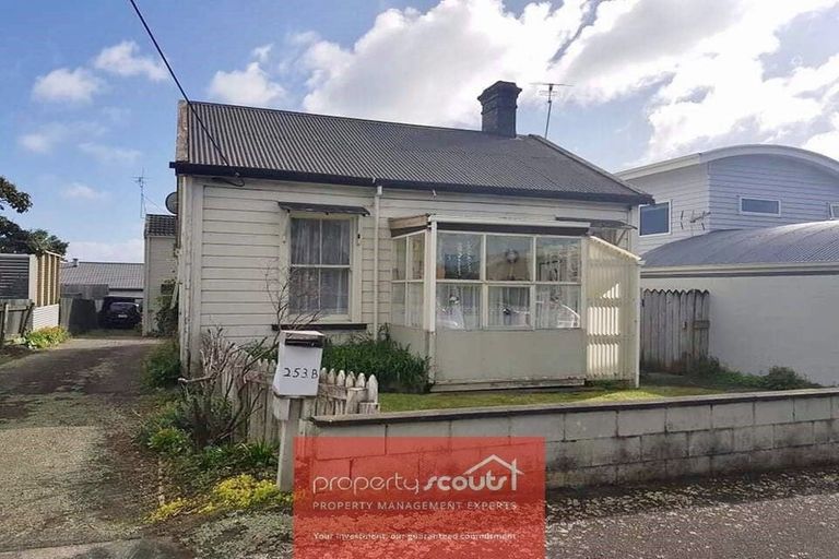 Photo of property in 253 Courtenay Street, Strandon, New Plymouth, 4312