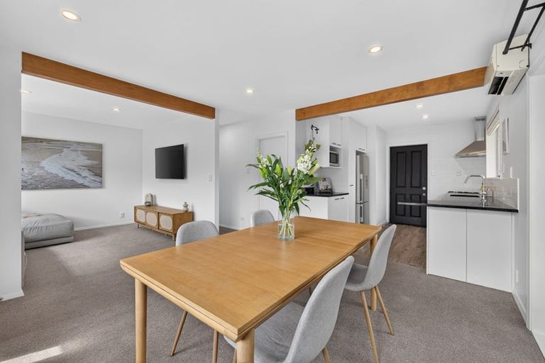 Photo of property in 2/21a Domain Terrace, Spreydon, Christchurch, 8024