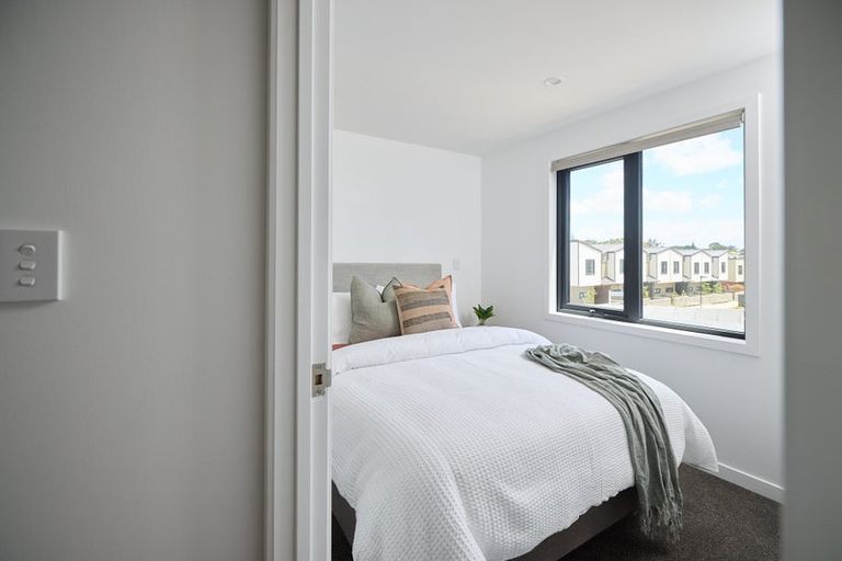 Photo of property in 7 Te Puketoka Lane, Mangere, Auckland, 2022