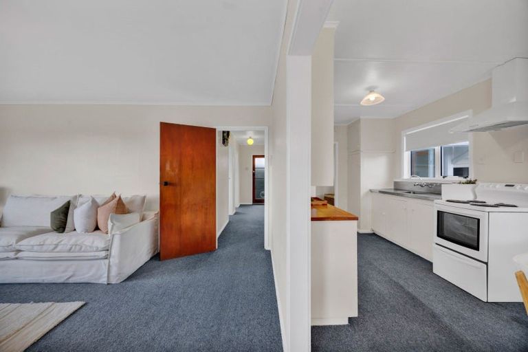 Photo of property in 5 Raleigh Street, Vogeltown, New Plymouth, 4310