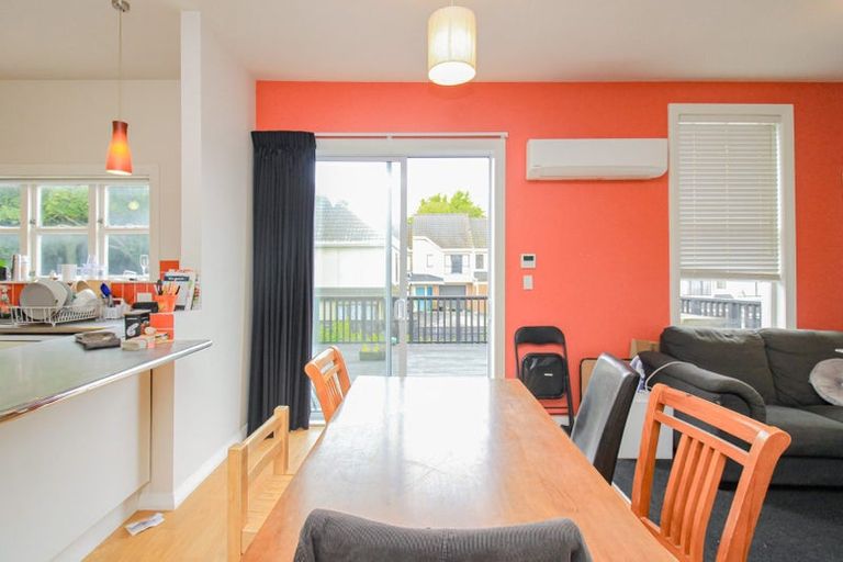 Photo of property in 52 Ellice Street, Mount Victoria, Wellington, 6011