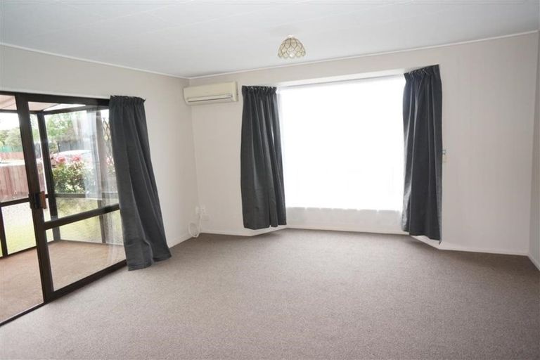 Photo of property in 3a White Street, Rangiora, 7400