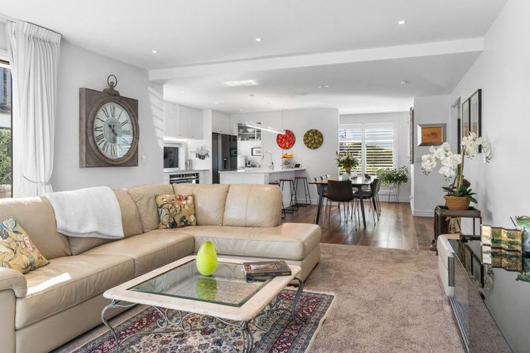 Photo of property in 197 Fendalton Road, Fendalton, Christchurch, 8052