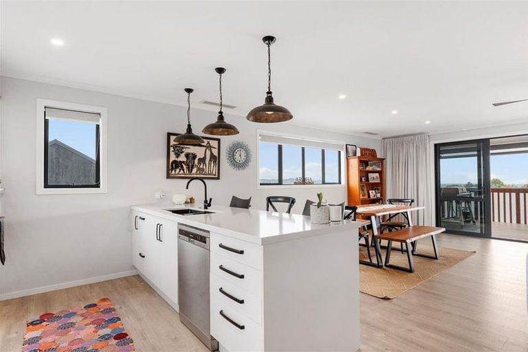 Photo of property in 16a No 2 Road, Te Puke, 3119