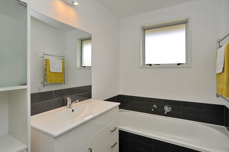 Photo of property in 119b Prestons Road, Redwood, Christchurch, 8051