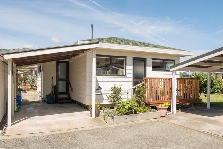 Photo of property in 6 Birchwood Grove, Richmond, 7020