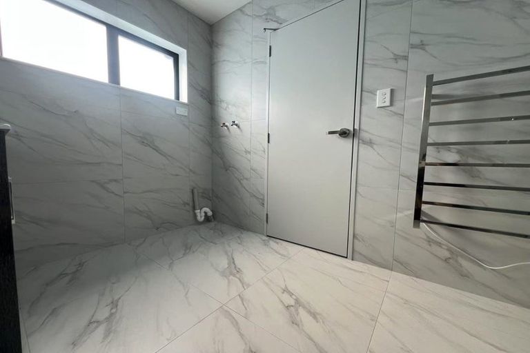 Photo of property in 14 Matukutureia Lane, Manurewa, Auckland, 2102