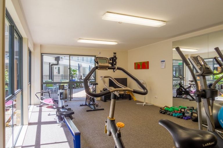 Photo of property in Beachpoint Apartments, 2/5 West End Road, Ohope, 3121