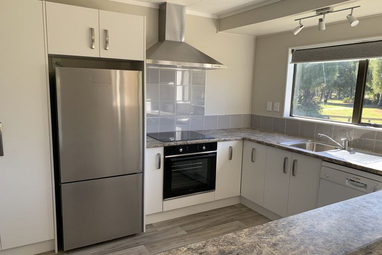 Photo of property in 22 Penney Green, Nawton, Hamilton, 3200