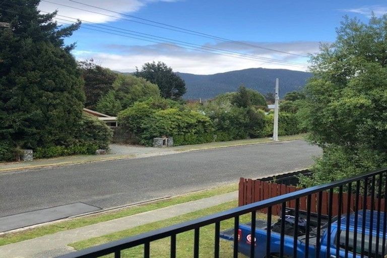 Photo of property in 9 Moana Crescent, Te Anau, 9600