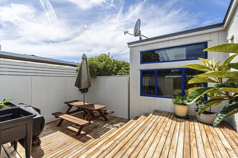 Photo of property in 7 Butlers Lane, Oakura, 4314