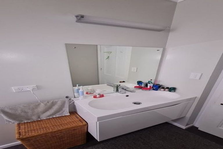 Photo of property in 17 Portland Crescent, Thorndon, Wellington, 6011