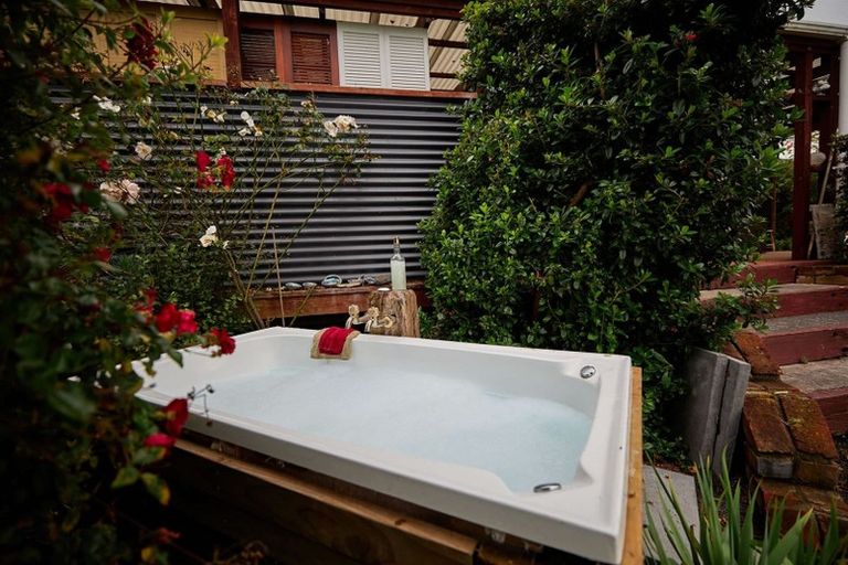 Photo of property in 136 Ludstone Road, Kaikoura, 7371