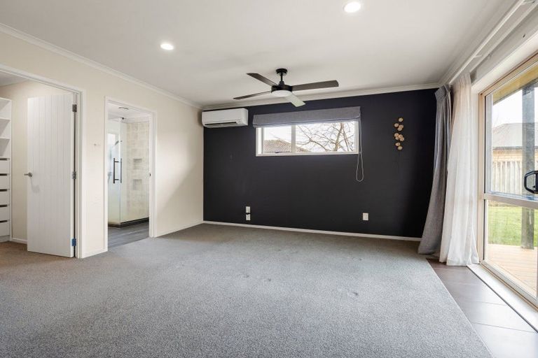 Photo of property in 105 Barrington Drive, Huntington, Hamilton, 3210