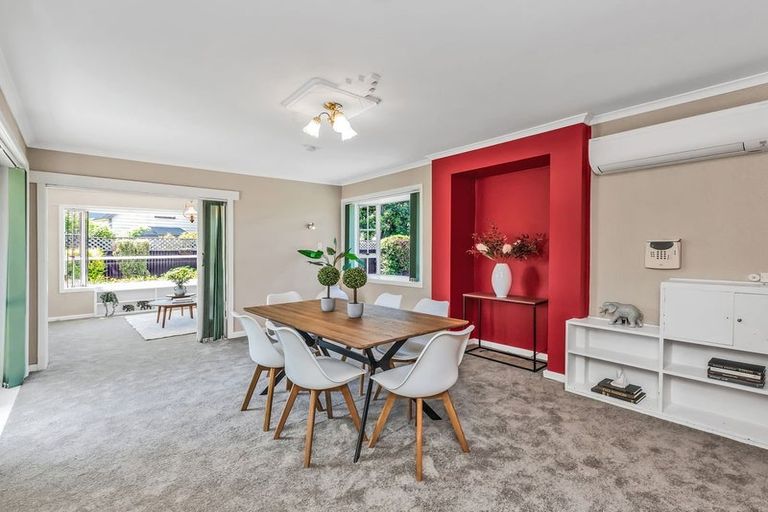 Photo of property in 33 Banks Avenue, Dallington, Christchurch, 8061