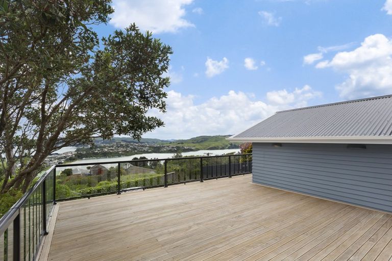 Photo of property in 70 Kahu Road, Paremata, Porirua, 5024