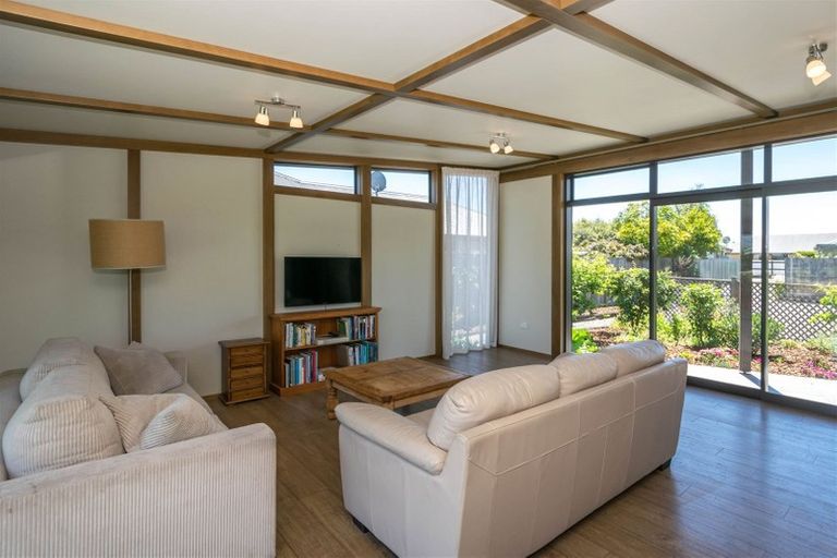 Photo of property in 18 Merlot Place, Riversdale, Blenheim, 7201