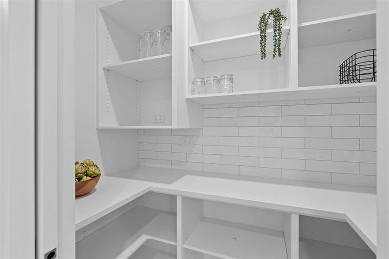 Photo of property in 16 Nathaniel Archer Street, Woodend, 7610