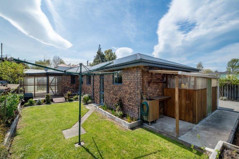 Photo of property in 18 Glenroy Crescent, Springlands, Blenheim, 7201