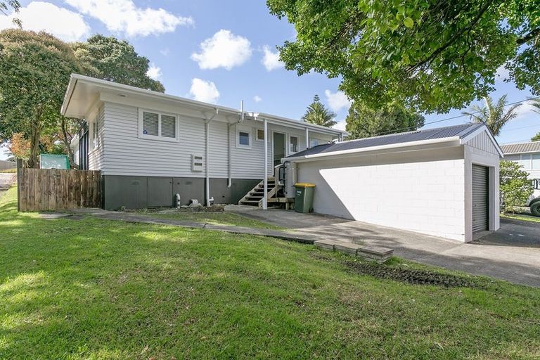 Photo of property in 147 Lancaster Road, Beach Haven, Auckland, 0626