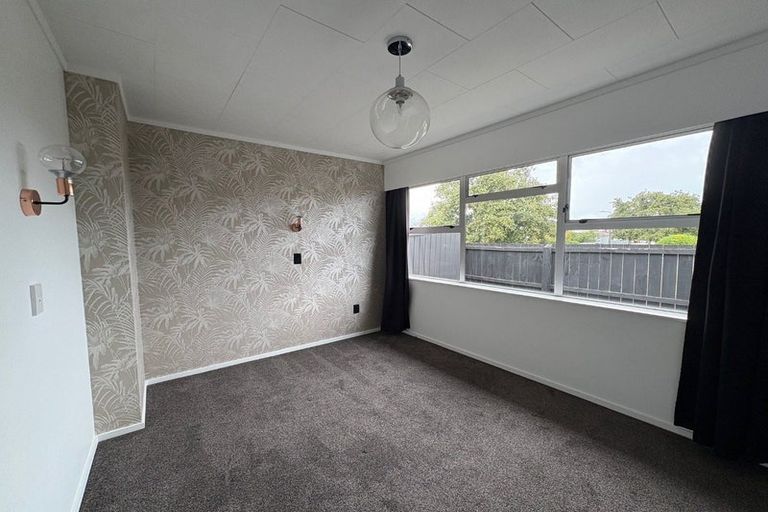 Photo of property in 21 Meadowbrook Drive, Cloverlea, Palmerston North, 4412