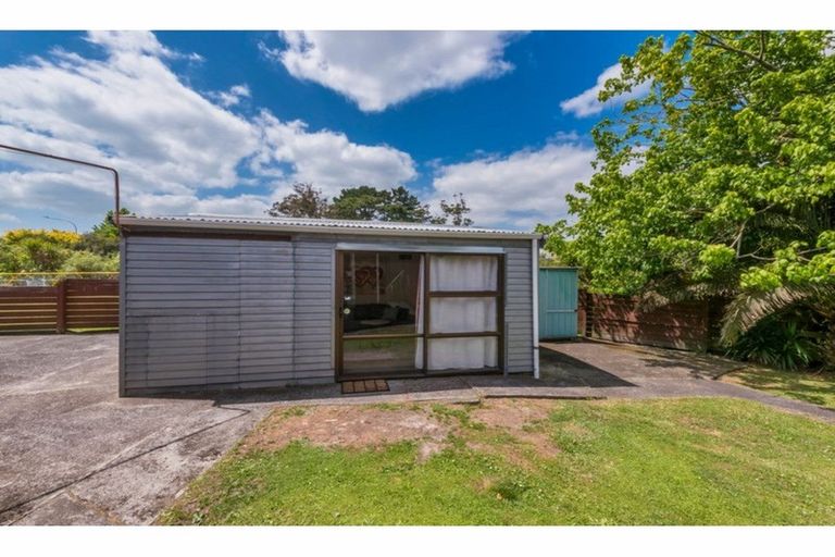 Photo of property in 63 Oreil Avenue, West Harbour, Auckland, 0618