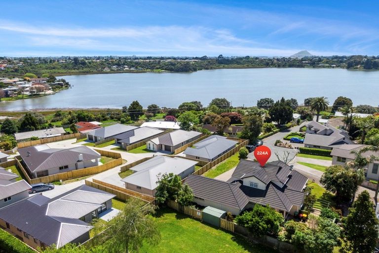 Photo of property in 224a Welcome Bay Road, Welcome Bay, Tauranga, 3112