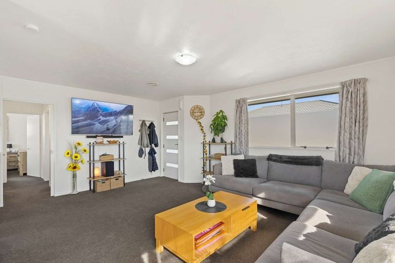 Photo of property in 15a Vining Crescent, Stoke, Nelson, 7011