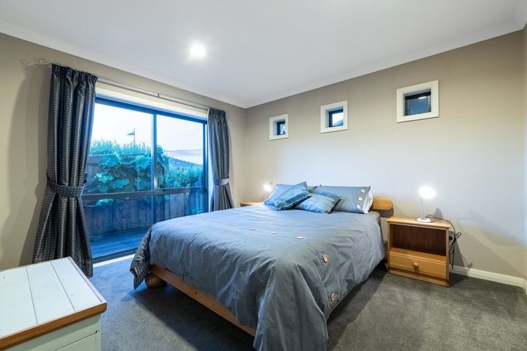Photo of property in 2 Eyres Place, Ohauiti, Tauranga, 3112
