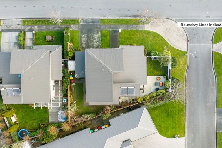 Photo of property in 16 East Ellington Drive, Mairehau, Christchurch, 8052