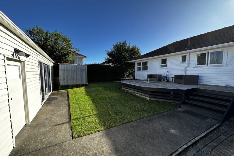 Photo of property in 57 Fairclough Road, Beach Haven, Auckland, 0626