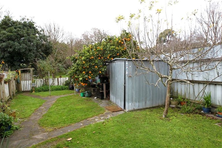 Photo of property in 17 Von Dadelszen Place, Havelock North, 4130