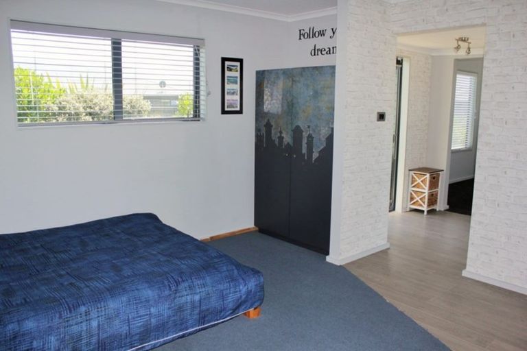 Photo of property in 12 Cunaris Way, Te Anau, 9600