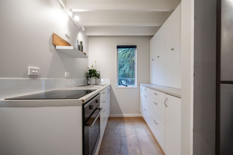 Photo of property in 257 Fernhill Road, Sunshine Bay, Queenstown, 9300